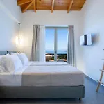 Veramente With Sea View *