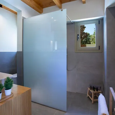 Veramente With Sea View