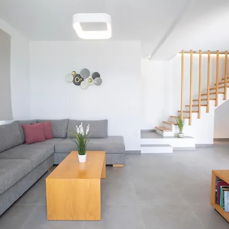 Veramente With Sea View