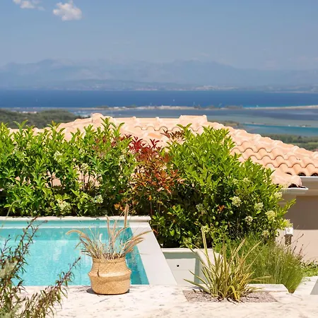 Veramente With Sea View Villa *