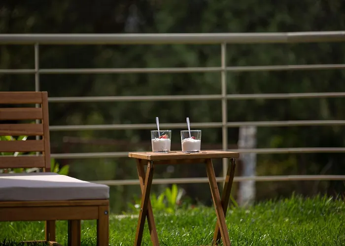 Villa Veramente With Sea View *